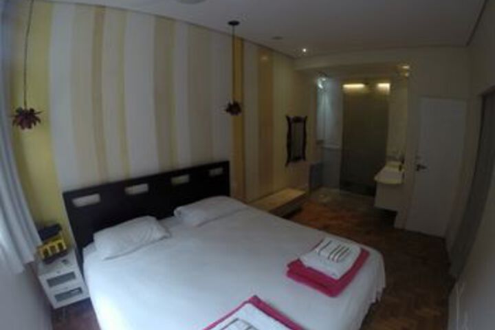 Room 11 of 51