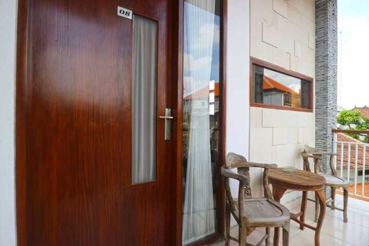Terrace/Patio 9 of 12