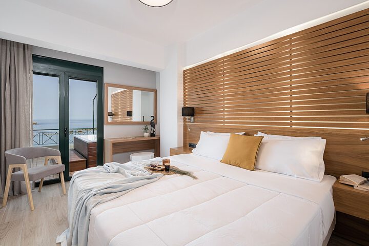 Room 3 of 27