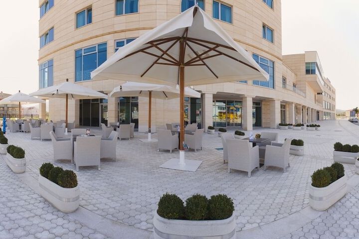 Terrace/Patio 23 of 86