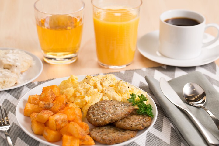 Breakfast/Coffee Service 72 of 77