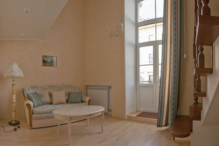 Room 12 of 41