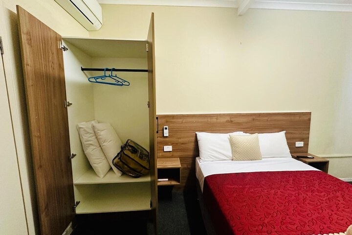 Hotel 42 of 42