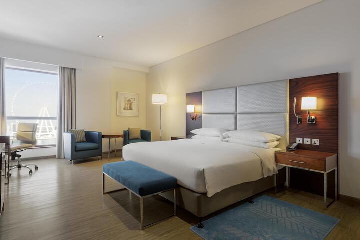 Room 50 of 199