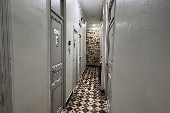 Ballroom/Hall 11 of 14