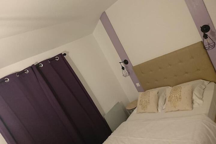 Room 14 of 71