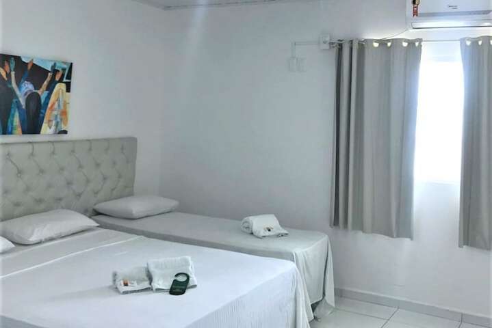 Room 12 of 48