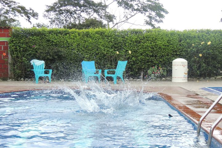 Pool 20 of 45