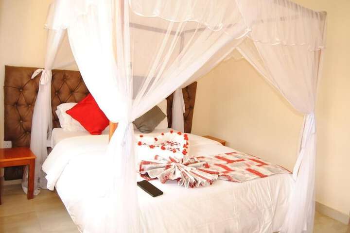 Room 4 of 54