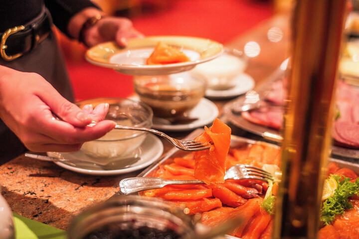 Dining 57 of 70