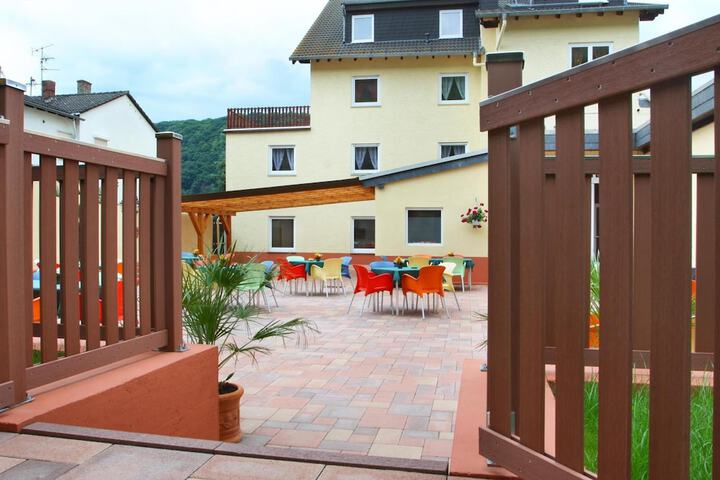 Terrace/Patio 10 of 34