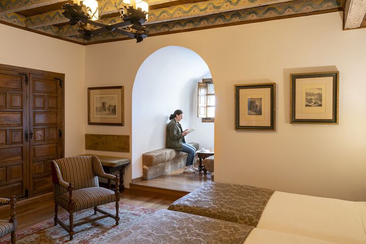 Room 11 of 35