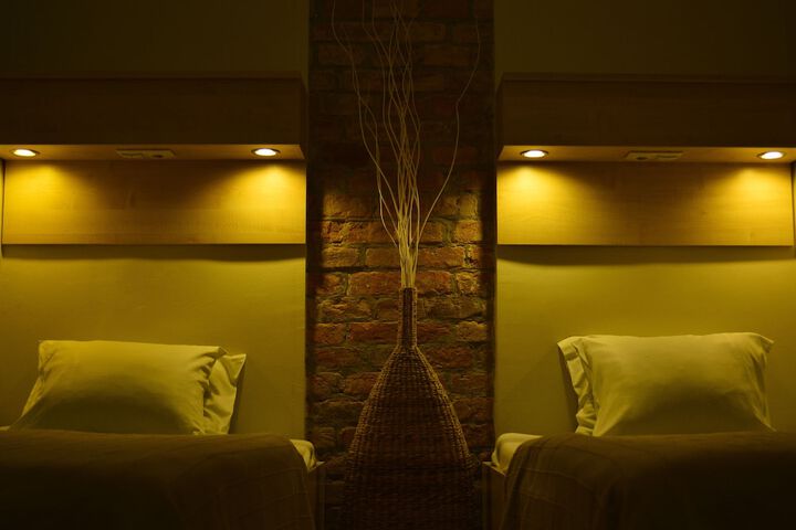 Room 4 of 51