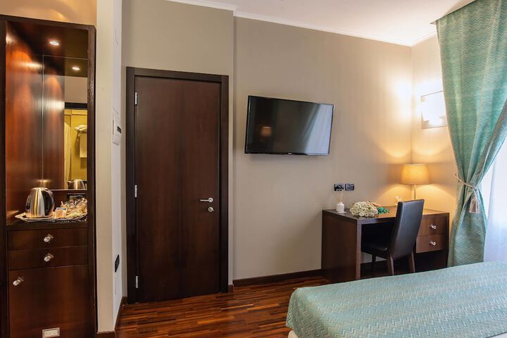 Room 7 of 58