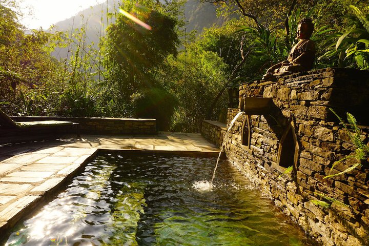 Hotel with Pool