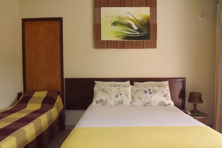Room 7 of 49