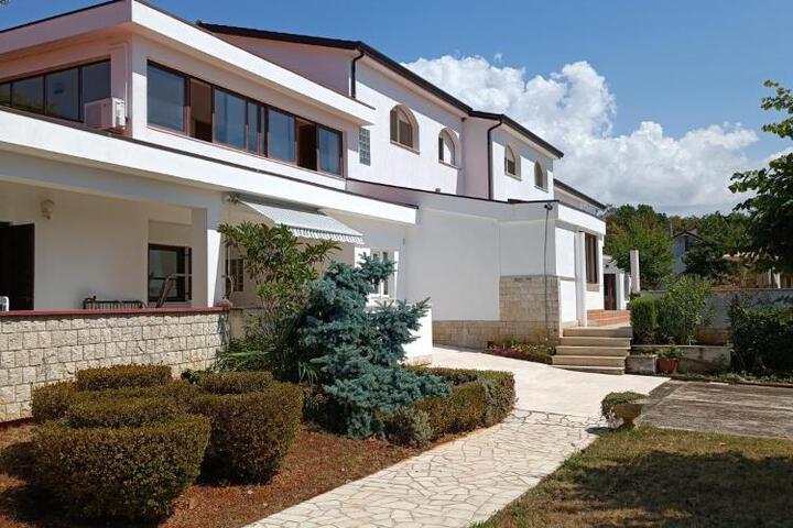 Exterior Photo