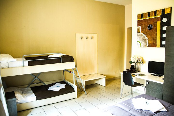 Room 12 of 41