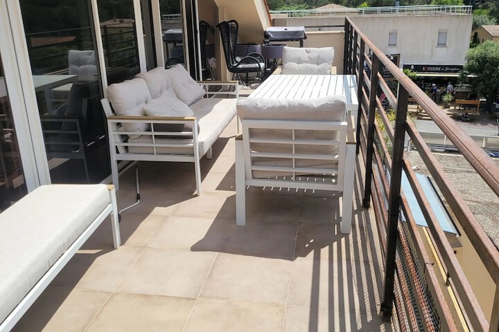 Terrace/Patio 20 of 40