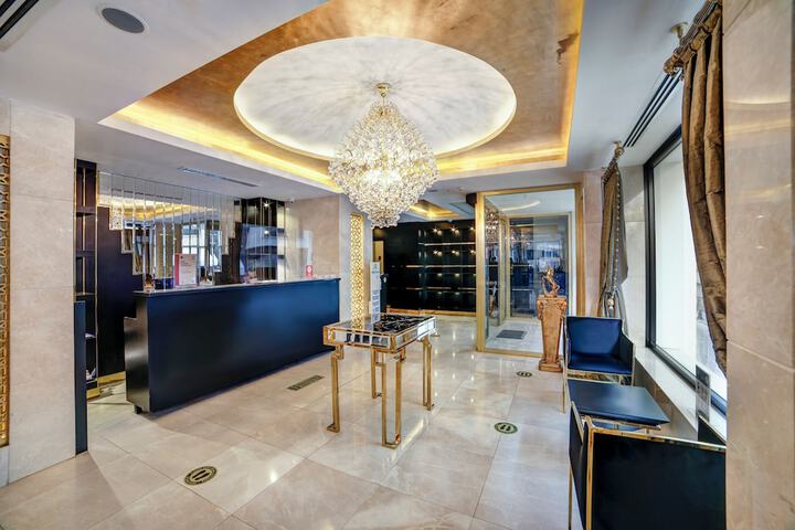 Lobby Photo