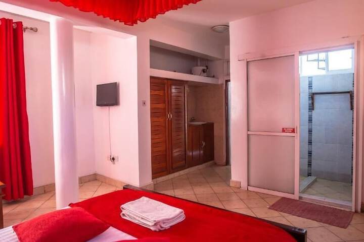 Room 8 of 41