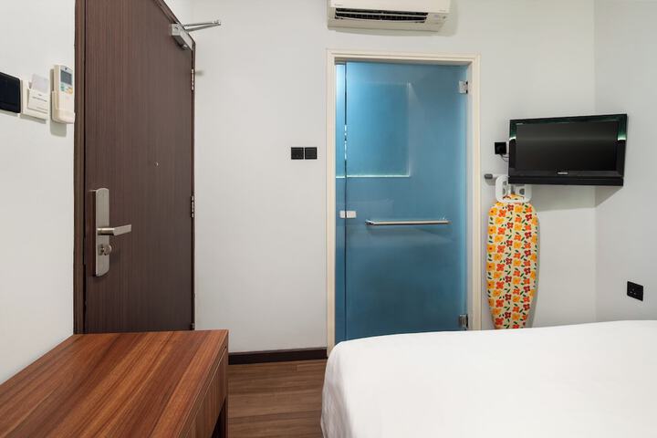 Room 17 of 31