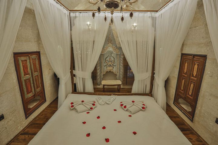 Room 15 of 75