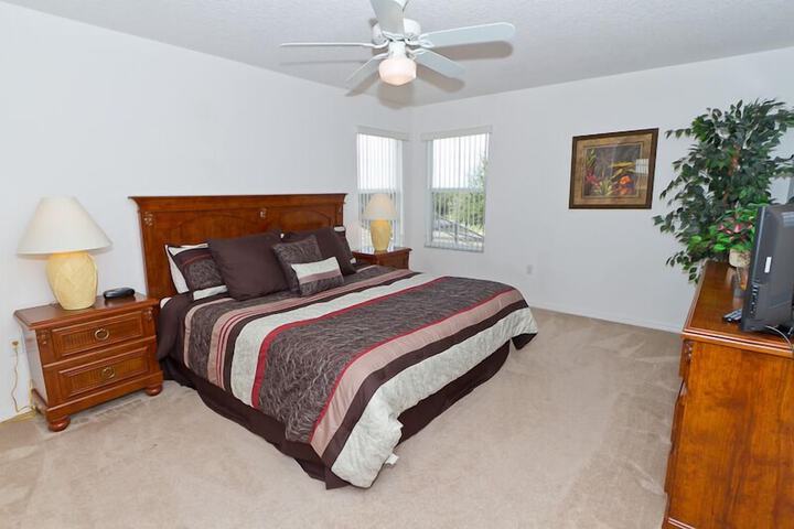 Room 5 of 29
