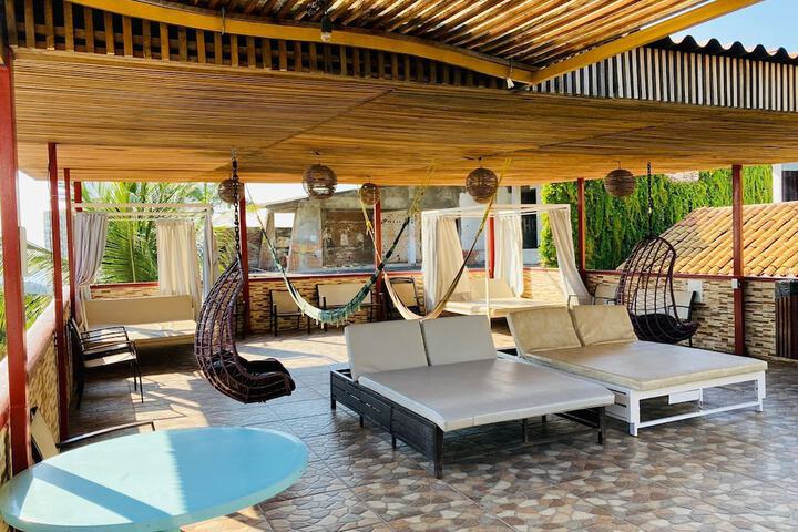 Terrace/Patio 9 of 16