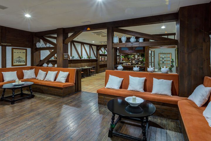 Hotel Lobby