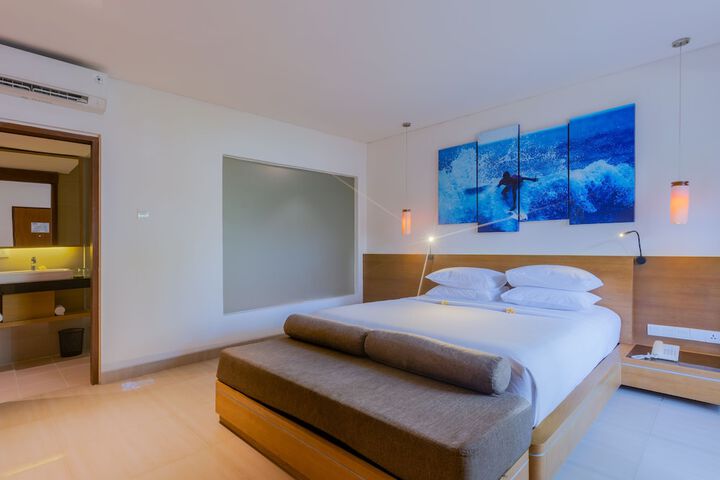 Room 10 of 54