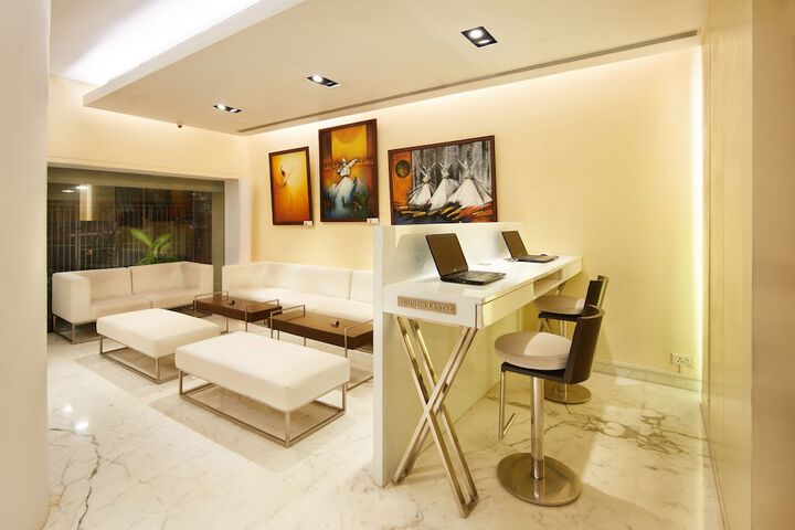 Hotel Interior 2 of 116