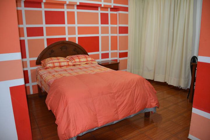 Room 2 of 28