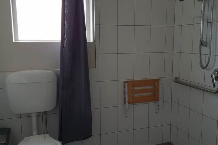 Room 19 of 40