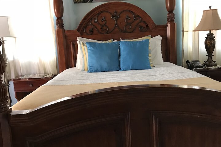 Room 36 of 162