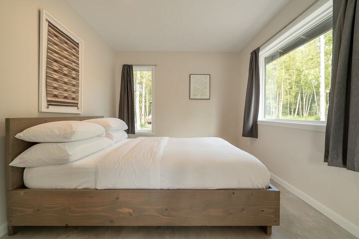Room 10 of 33