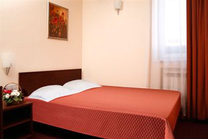 Room 7 of 20