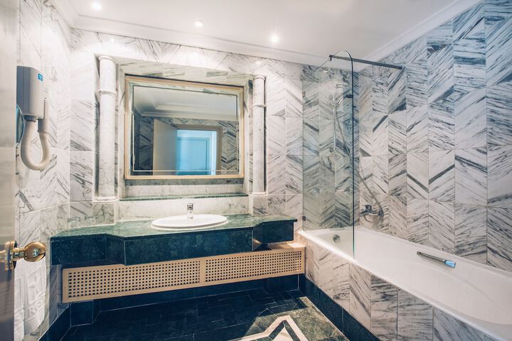 Bath Interior