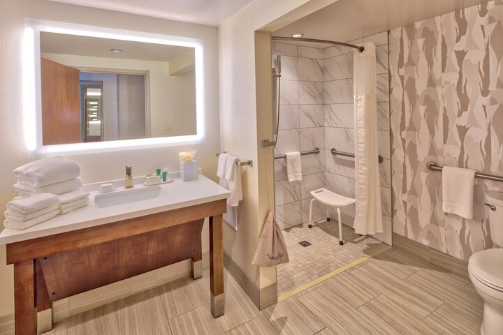 Bathroom shower