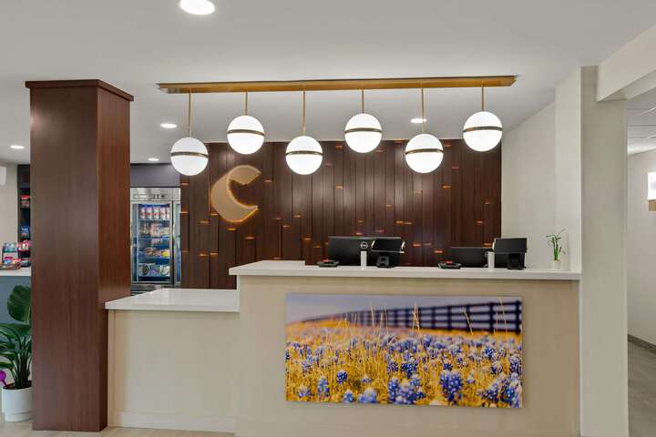 Hotel Interior 9 of 61