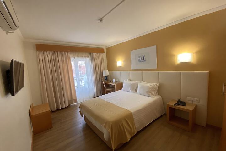 Room 9 of 58