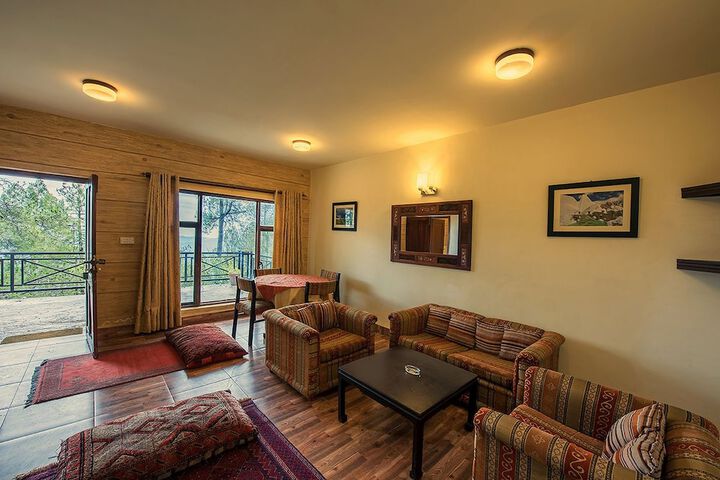 Room 16 of 35