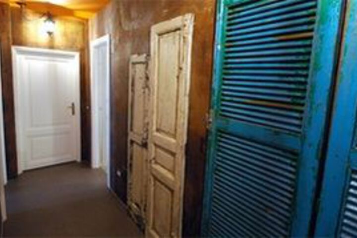 Room 28 of 45