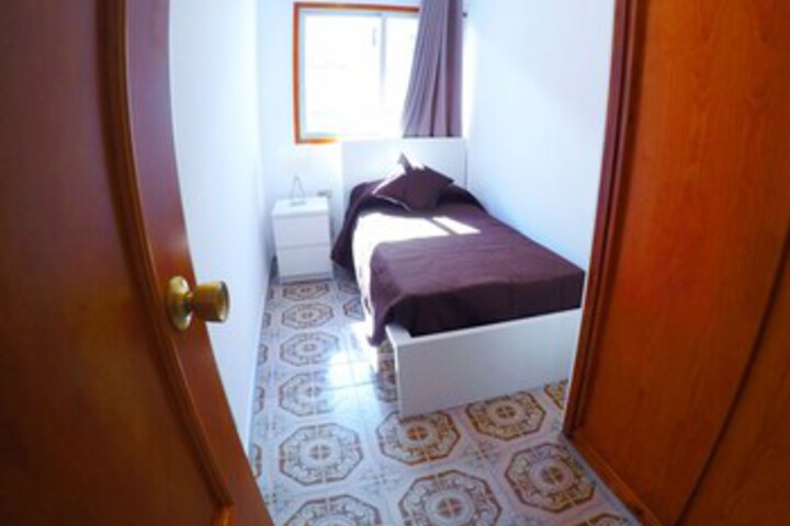 Room 13 of 24