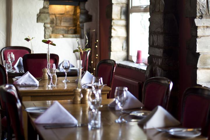 Dining 75 of 133