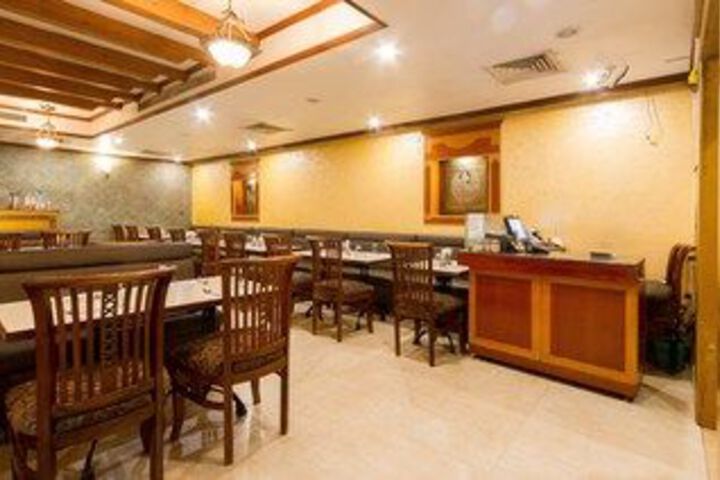 Dining Photos