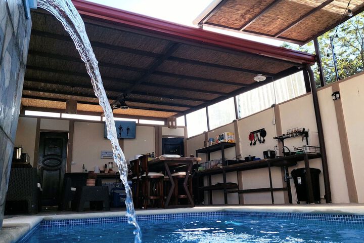Pool 13 of 29