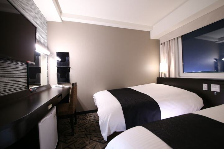 Room 18 of 78