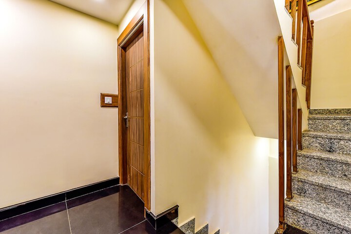 Hotel Interior 2 of 30