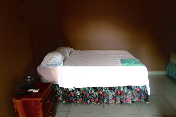 Room 17 of 31
